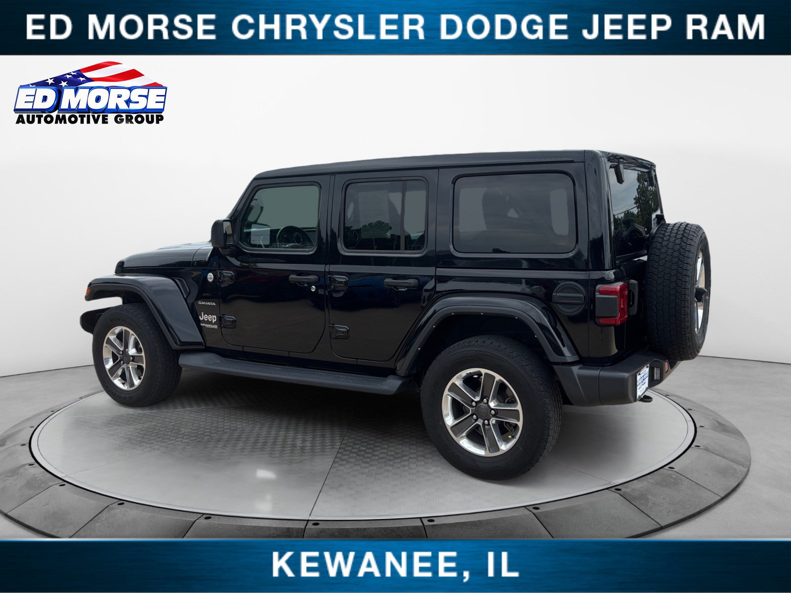Used 2022 Jeep Wrangler Unlimited Sahara w/ LED Lighting Group AWD/4WD image 3
