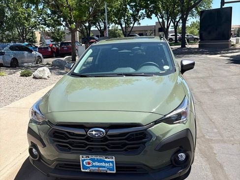 Used 2026 Subaru Crosstrek 2.5i Premium AWD/4WD image 3