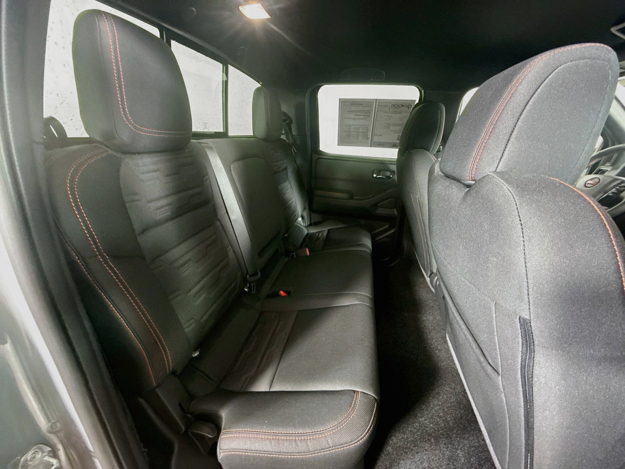 Used 2025 Nissan Frontier PRO-4X w/ Pro Convenience Package AWD/4WD image 24
