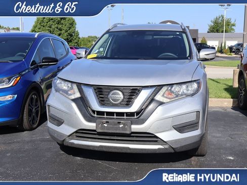 Used 2020 Nissan Rogue SV AWD/4WD image 8