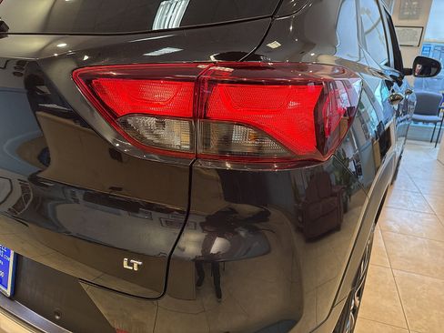 Used 2024 Chevrolet TrailBlazer LT w/ Convenience Package image 63