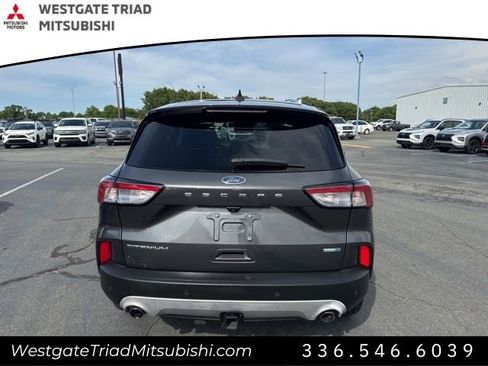 Used 2020 Ford Escape Titanium AWD/4WD image 5