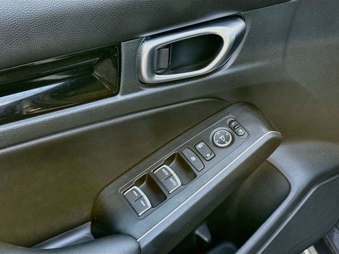 Used 2023 Honda Civic Sport Touring image 18