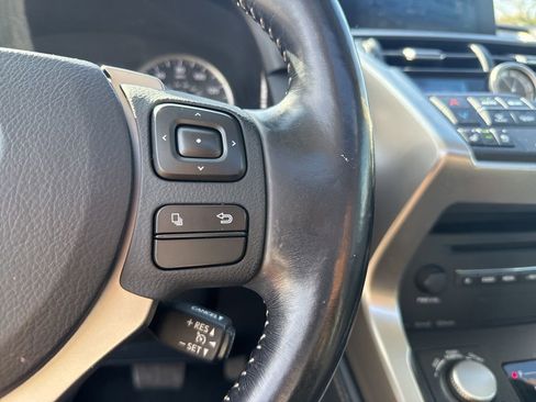 Used 2016 Lexus NX 200t 200t image 17