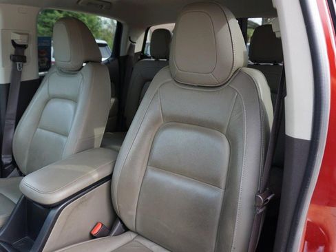 Used 2016 GMC Canyon SLT w/ Driver Alert Package AWD/4WD image 26