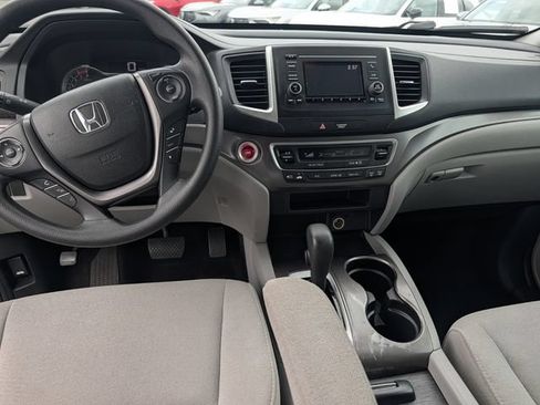 Used 2016 Honda Pilot LX image 26