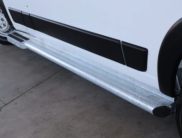 Used 2025 RAM ProMaster 2500 w/ U-Haul Equipment Group FWD image 12