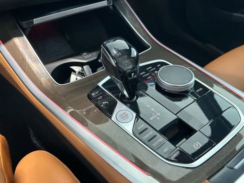 Used 2022 BMW X5 xDrive40i w/ Premium Package image 14