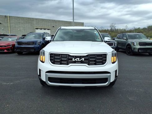 Used 2024 Kia Telluride S w/ S Sunroof Package image 4