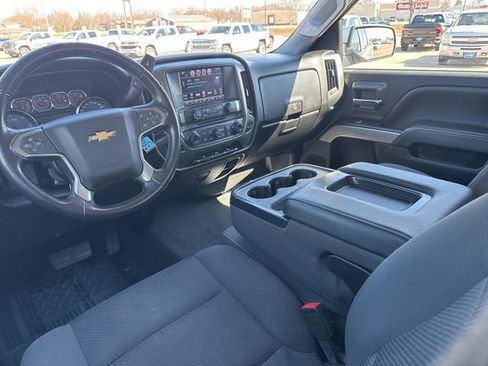 Used 2018 Chevrolet Silverado 1500 LT w/ All Star Edition AWD/4WD image 9