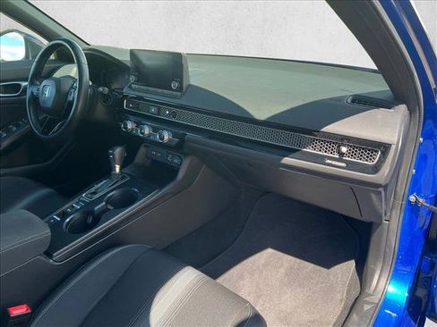 Used 2023 Honda Civic Sport image 23