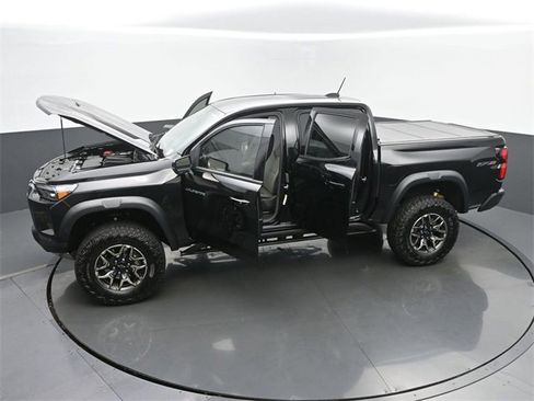 Used 2023 Chevrolet Colorado ZR2 w/ ZR2 Convenience Package III image 63