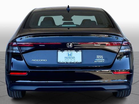 Used 2023 Honda Accord Sport image 5