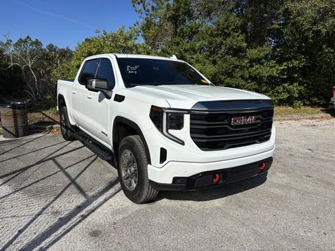 Used 2024 GMC Sierra 1500 AT4 w/ Technology Package image 2