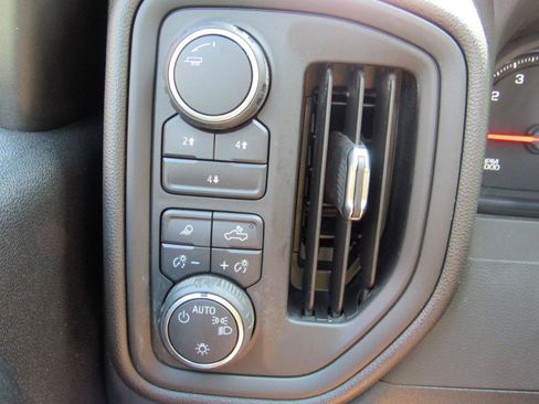 Used 2025 Chevrolet Silverado 2500 Custom w/ Custom Value Package AWD/4WD image 23