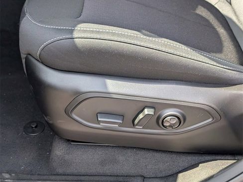 New 2025 Jeep Grand Cherokee Laredo image 22