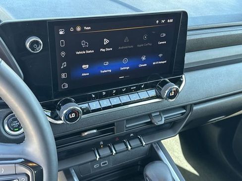 Used 2025 Chevrolet Colorado Trail Boss AWD/4WD image 18