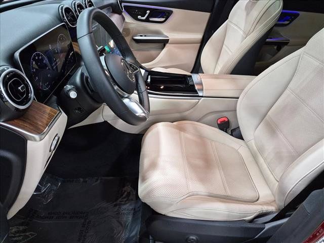 Used 2026 Mercedes-Benz GLC 300 image 16