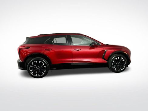 Used 2024 Chevrolet Blazer EV RS AWD/4WD image 9