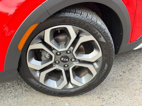Used 2021 Kia Soul X-Line FWD image 66