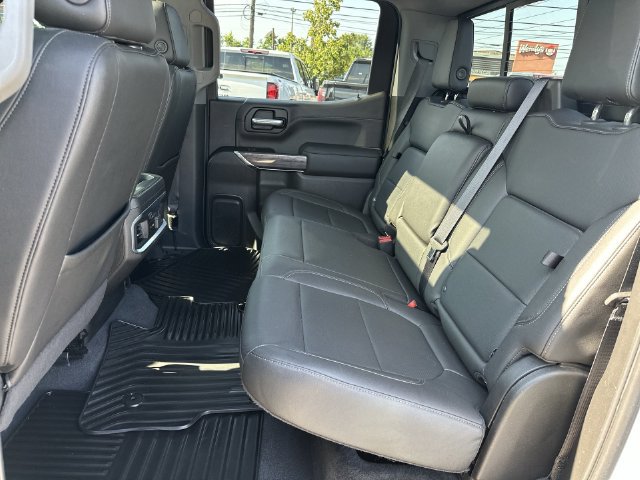 Certified 2022 Chevrolet Silverado 1500 LTZ w/ LTZ Premium Package AWD/4WD image 19