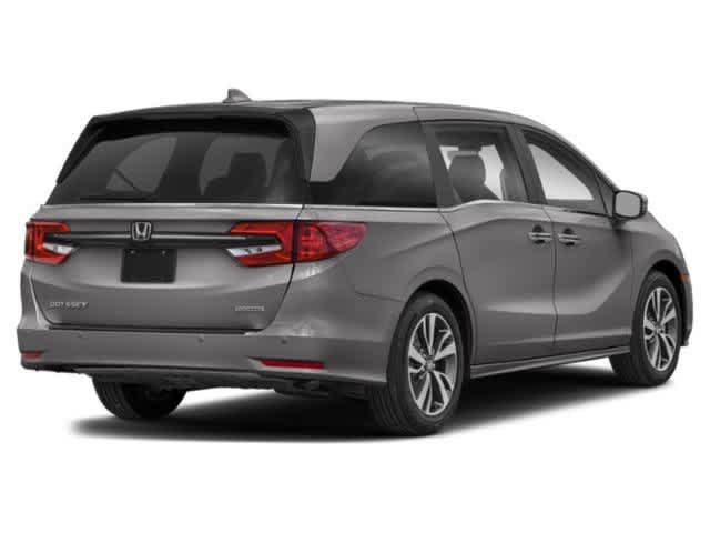 Used 2024 Honda Odyssey Touring image 2