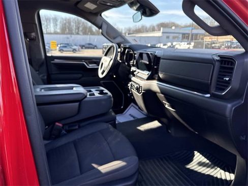 Used 2022 Chevrolet Silverado 1500 LT image 27