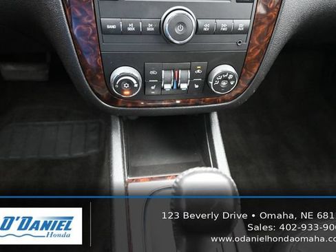 Used 2014 Chevrolet Impala LTZ FWD image 31