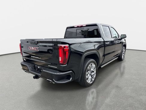 Used 2023 GMC Sierra 1500 Denali w/ Denali Reserve Package AWD/4WD image 3