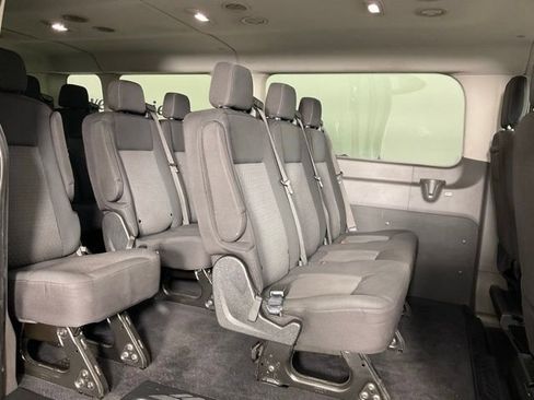 Used 2022 Ford Transit 350 XLT image 17