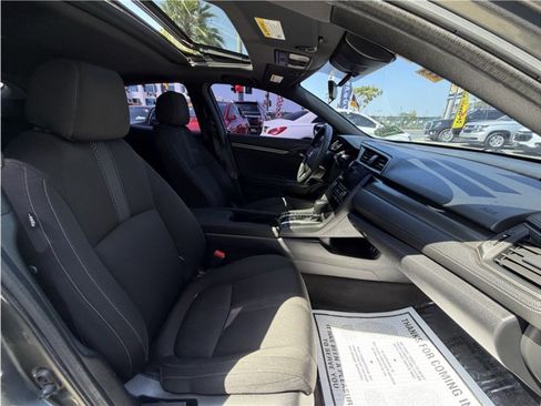 Used 2019 Honda Civic EX image 34