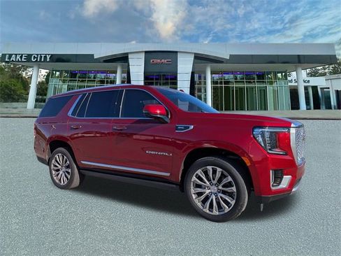Used 2021 GMC Yukon Denali w/ Denali Premium Package image 1
