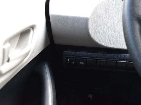 Used 2024 Toyota Corolla LE FWD image 30