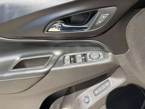 Used 2019 Chevrolet Equinox Premier AWD/4WD image 15