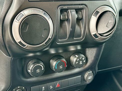 Used 2013 Jeep Wrangler Sport image 13