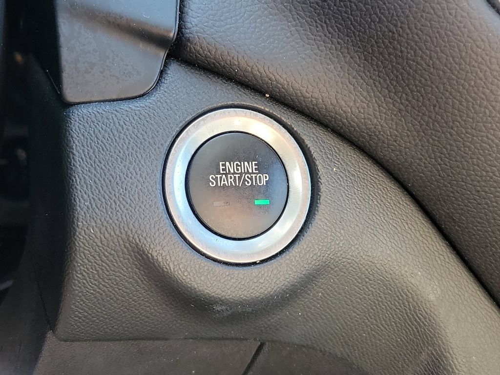 Used 2024 Chevrolet Equinox LT FWD image 34