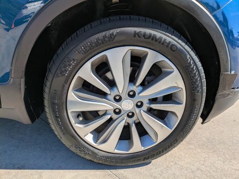 Used 2020 Buick Encore Preferred w/ Safety Package image 8