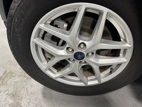 Used 2022 Ford Edge SEL w/ Convenience Package image 40