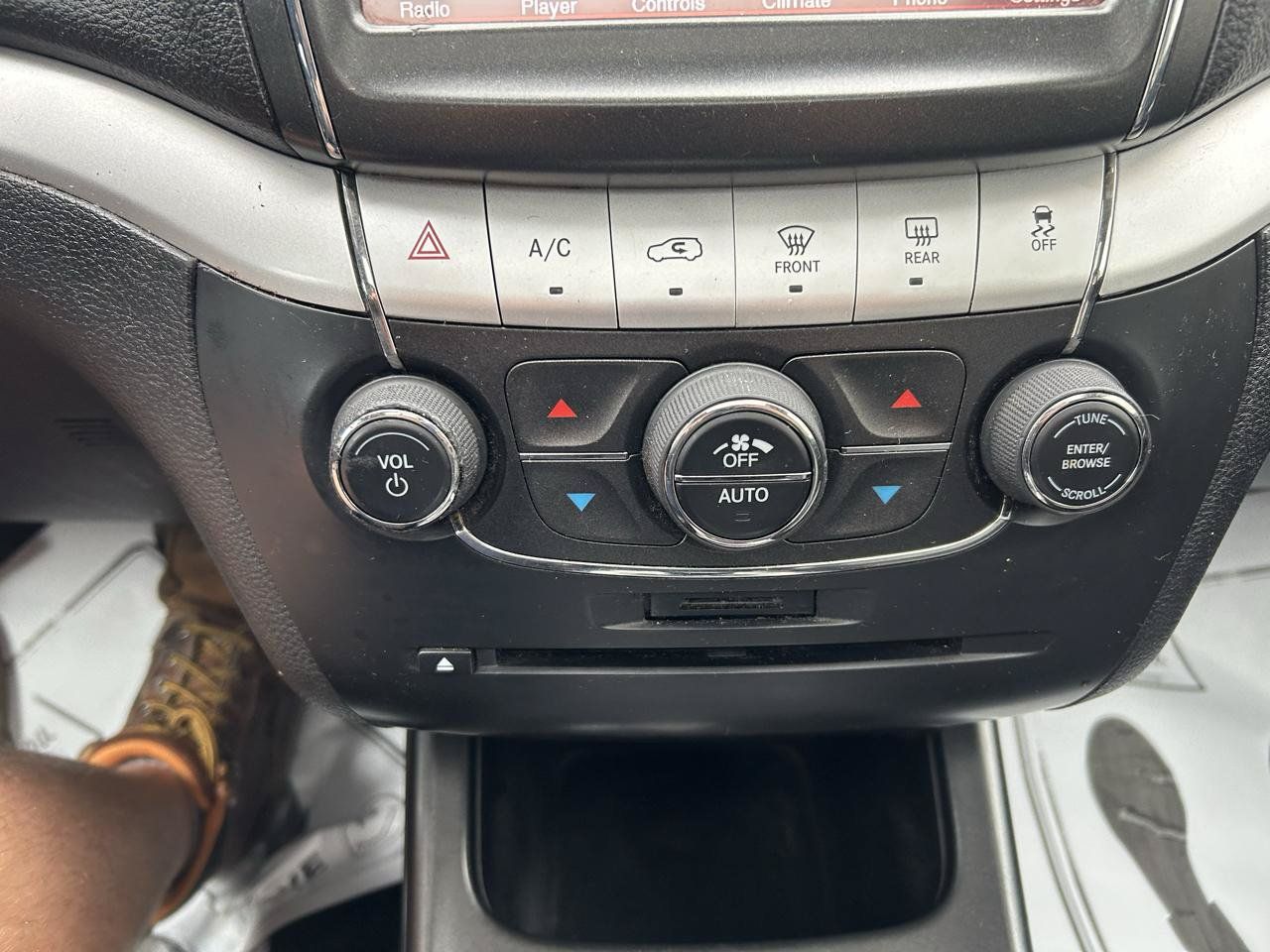 Used 2014 Dodge Journey R/T AWD/4WD image 25