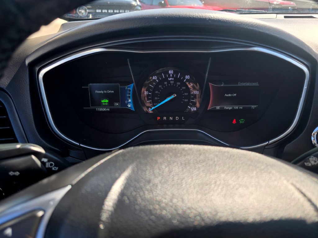 Used 2018 Ford Fusion Titanium FWD image 14