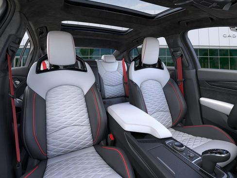 New 2026 Cadillac CT5 V Blackwing w/ Super Cruise 1 Package image 16