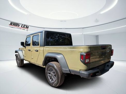 New 2026 Jeep Gladiator Sport AWD/4WD image 5