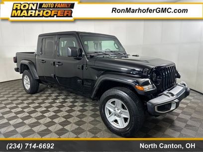 Used 2022 Jeep Gladiator Sport