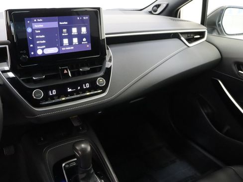 Used 2023 Toyota Corolla XSE FWD image 14