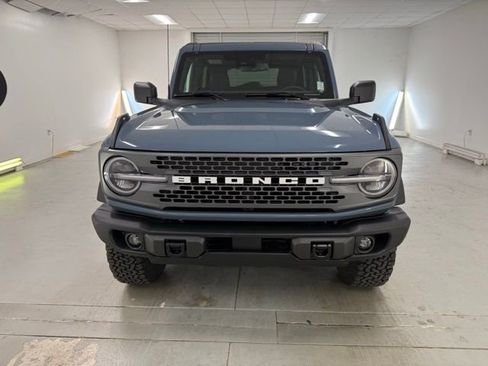 New 2025 Ford Bronco Badlands image 2