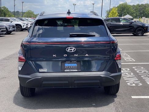 Certified 2025 Hyundai Kona SEL FWD image 5
