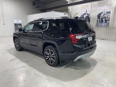 Used 2022 GMC Acadia SLT w/ Preferred Package AWD/4WD image 6