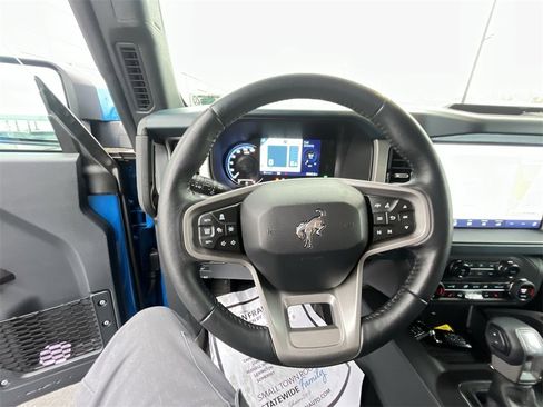 Used 2024 Ford Bronco Outer Banks image 14