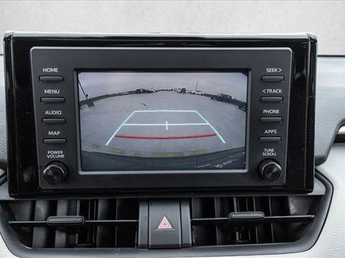 Used 2019 Toyota RAV4 XLE image 17