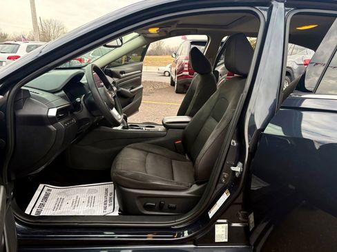 Used 2019 Nissan Altima 2.5 SV image 17